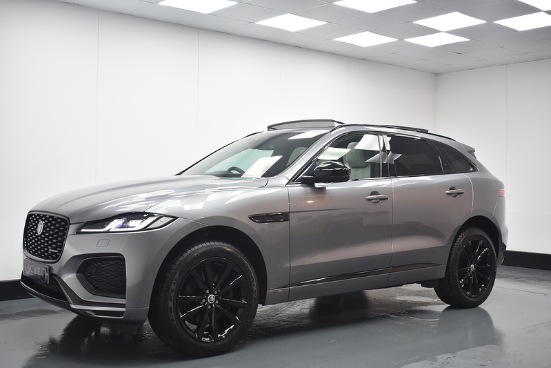Jaguar F-PACE D200 MHEV R-Dynamic SE Black - U6340