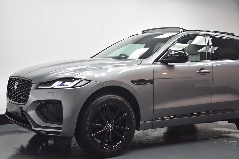 Jaguar F-PACE D200 MHEV R-Dynamic SE Black - U6340