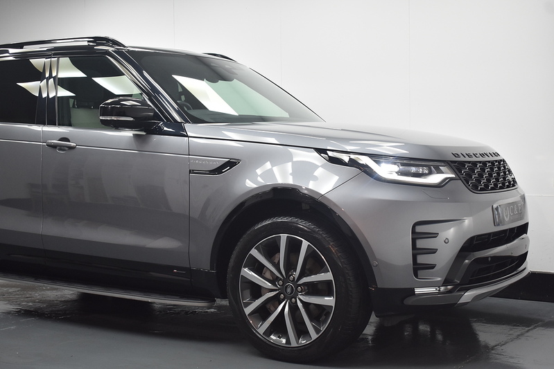Land Rover Discovery D250 MHEV R-Dynamic SE - U6341