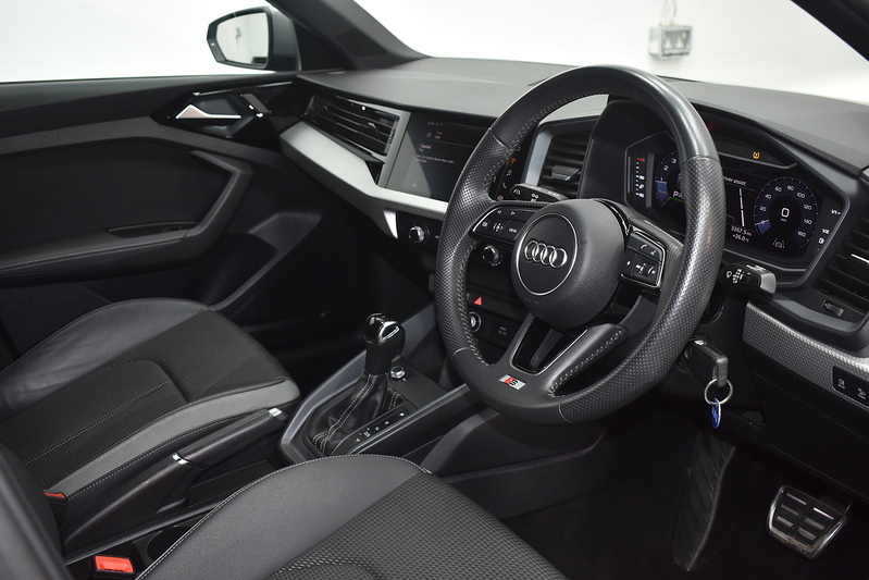 Audi A1 TFSI S line Competition - U6342