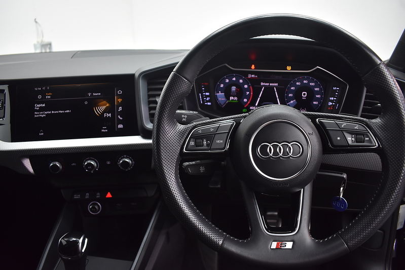 Audi A1 TFSI S line Competition - U6342