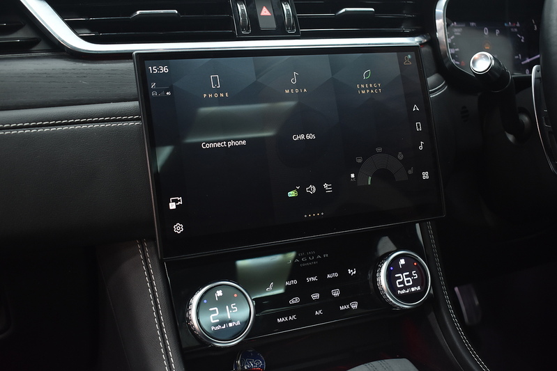 Jaguar F-PACE D200 MHEV R-Dynamic Black - U6345