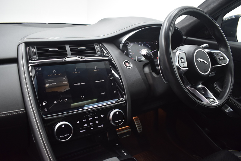 Jaguar E-PACE P200 MHEV R-Dynamic S - U6346