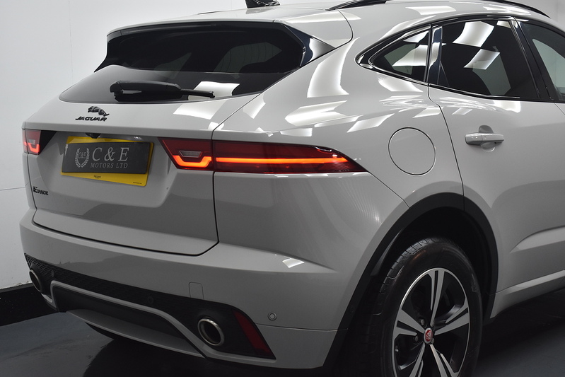 Jaguar E-PACE P200 MHEV R-Dynamic S - U6346