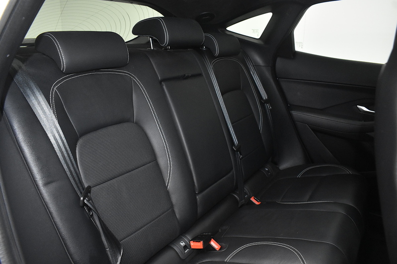 Jaguar E-PACE P200 MHEV R-Dynamic S - U6346