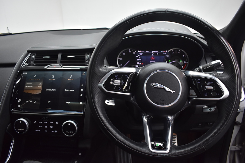 Jaguar E-PACE P200 MHEV R-Dynamic S - U6346