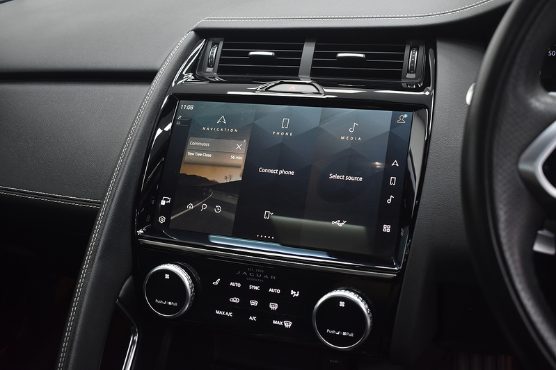 Jaguar E-PACE P200 MHEV R-Dynamic S - U6346