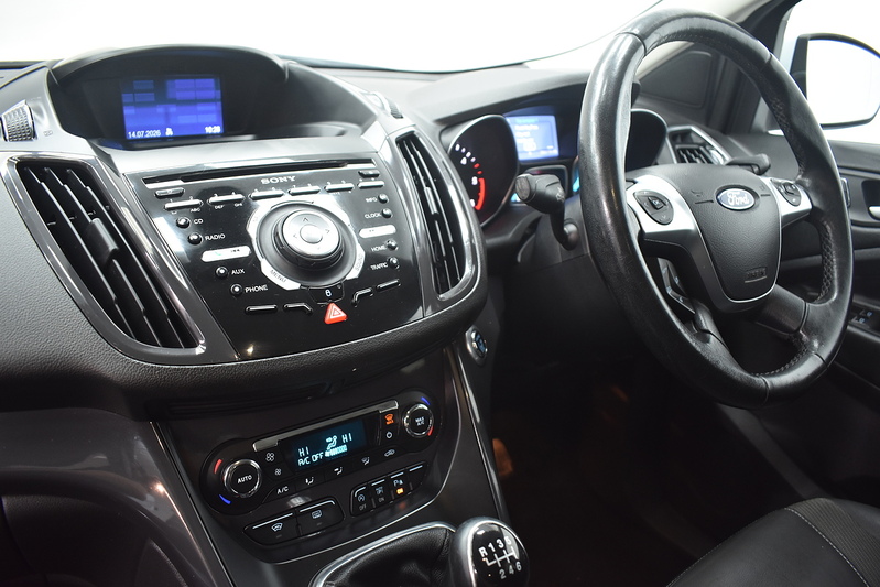 Ford Kuga TDCi Titanium - U6350