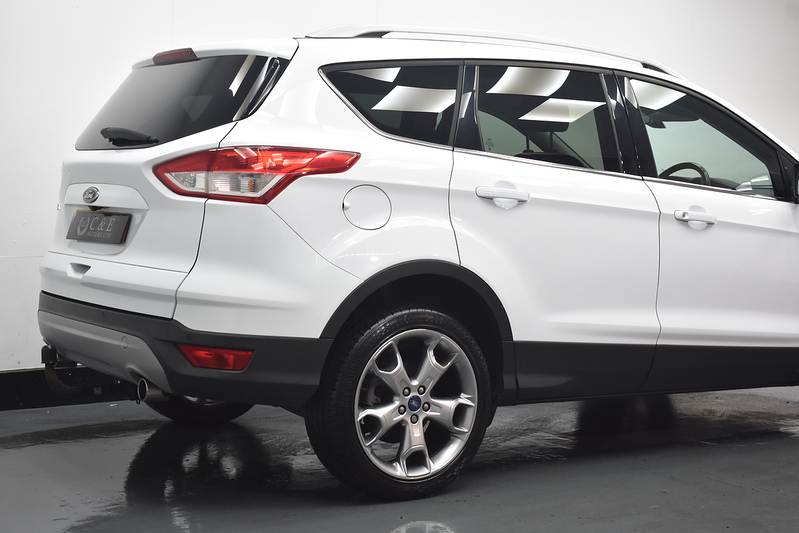 Ford Kuga TDCi Titanium - U6350