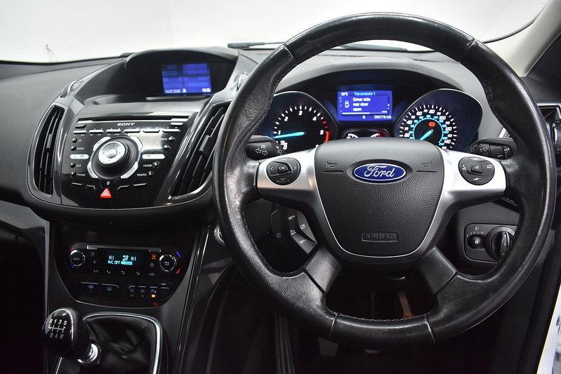 Ford Kuga TDCi Titanium - U6350
