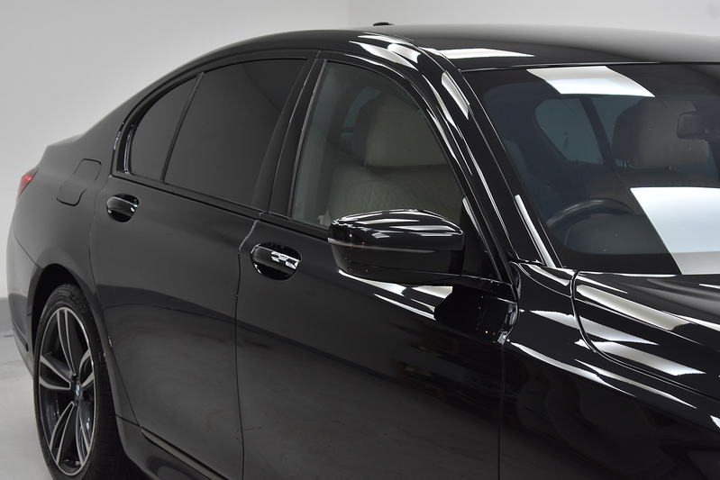 BMW 7 Series 730d MHT M Sport - U6351