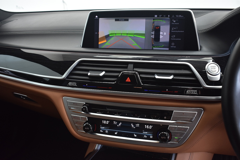 BMW 7 Series 730d MHT M Sport - U6351