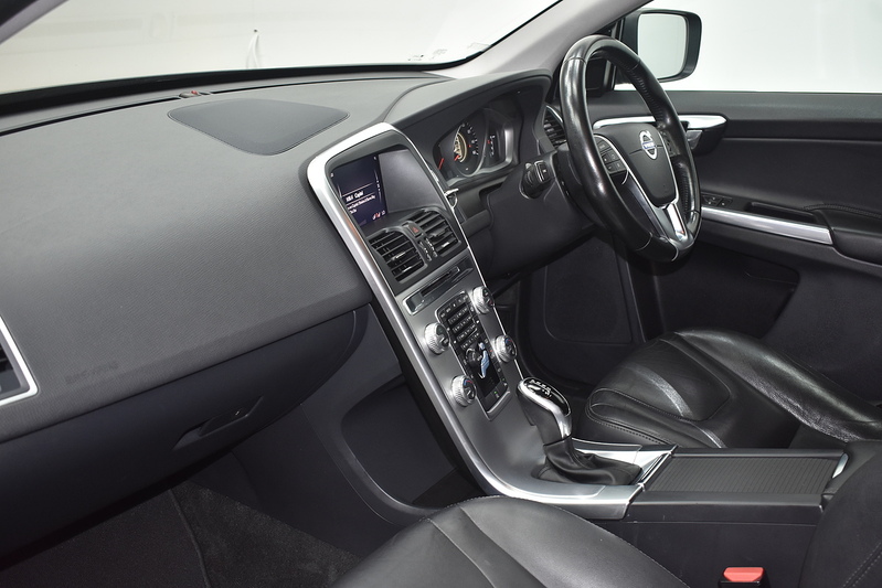 Volvo XC60 D4 SE Nav - U6354