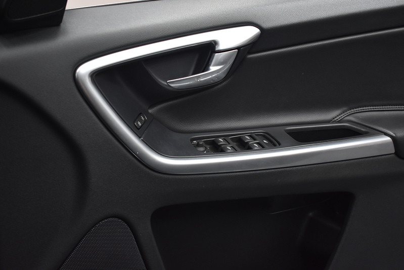 Volvo XC60 D4 SE Nav - U6354