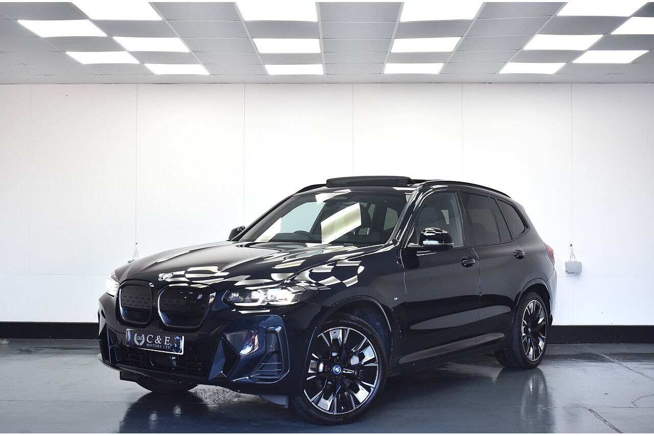 2022 BMW IX3