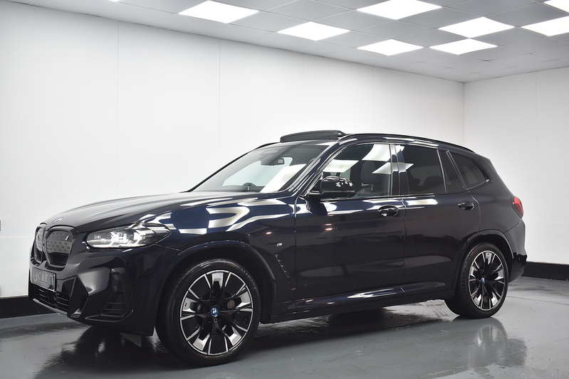 BMW iX3 M Sport Pro - U6362