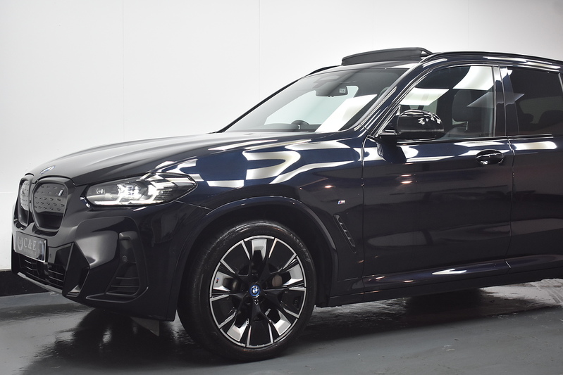 BMW iX3 M Sport Pro - U6362