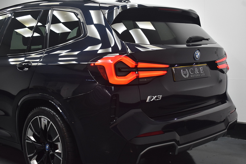BMW iX3 M Sport Pro - U6362
