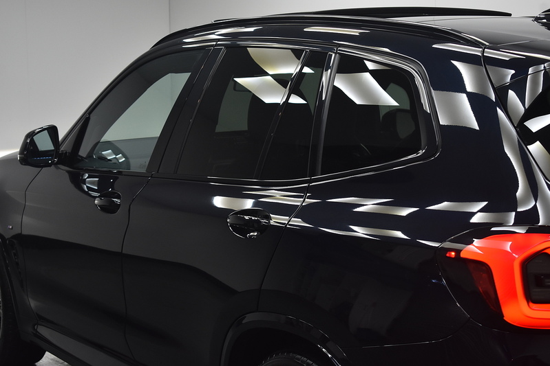 BMW iX3 M Sport Pro - U6362