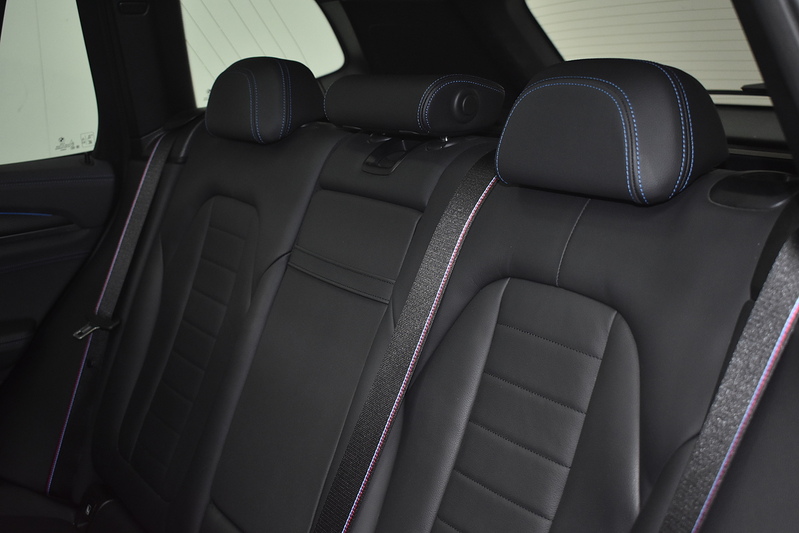 BMW iX3 M Sport Pro - U6362