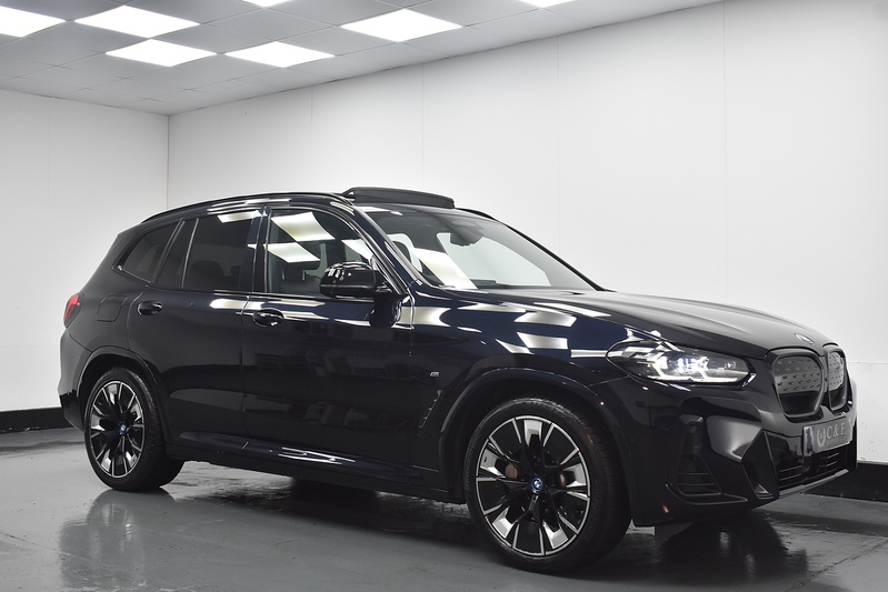 BMW iX3 M Sport Pro - U6362