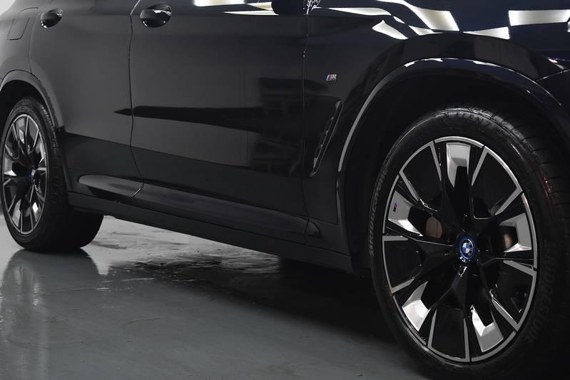 BMW iX3 M Sport Pro - U6362