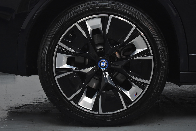 BMW iX3 M Sport Pro - U6362