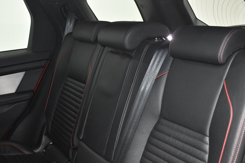 Land Rover Discovery Sport D200 MHEV R-Dynamic S Plus - U6364