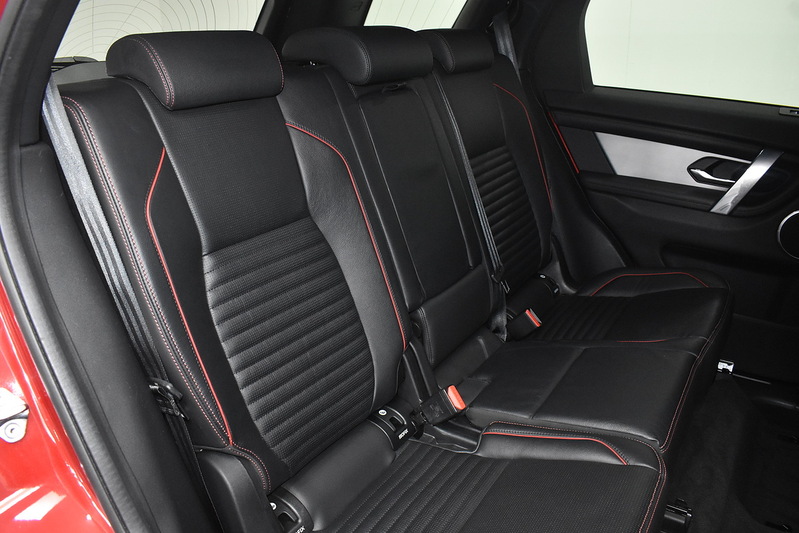 Land Rover Discovery Sport D200 MHEV R-Dynamic S Plus - U6364