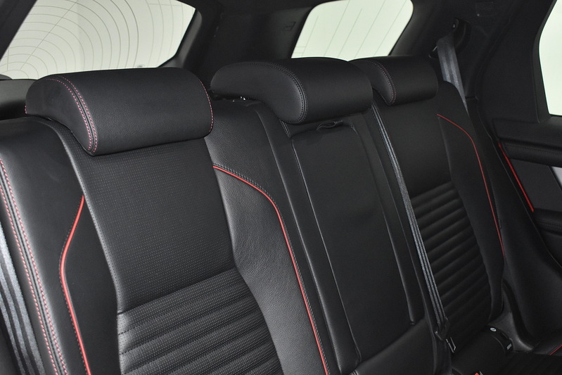 Land Rover Discovery Sport D200 MHEV R-Dynamic S Plus - U6364