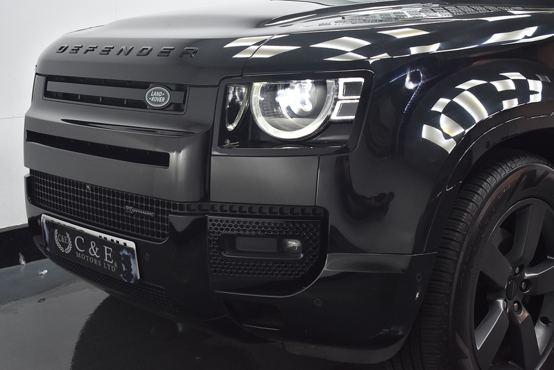 Land Rover Defender 110 D250 MHEV X-Dynamic S - U6365