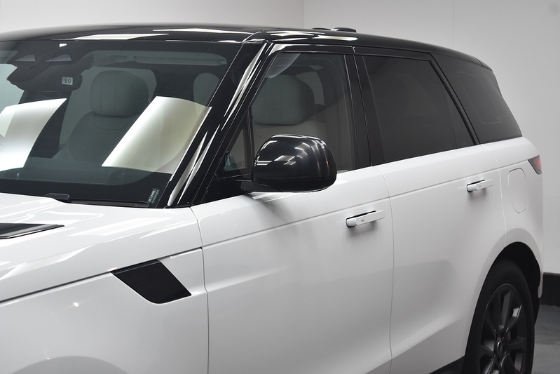 Land Rover Range Rover Sport P440e SE - U6367