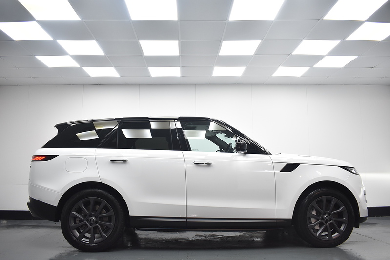 Land Rover Range Rover Sport P440e SE - U6367