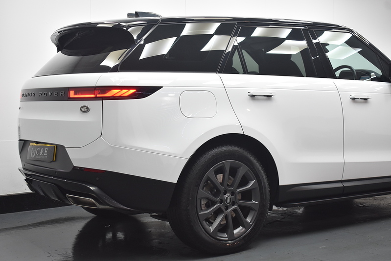 Land Rover Range Rover Sport P440e SE - U6367
