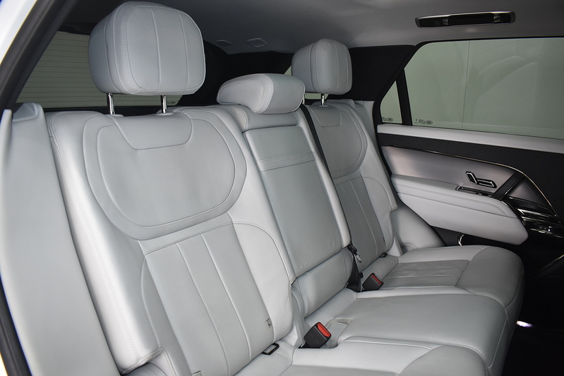 Land Rover Range Rover Sport P440e SE - U6367