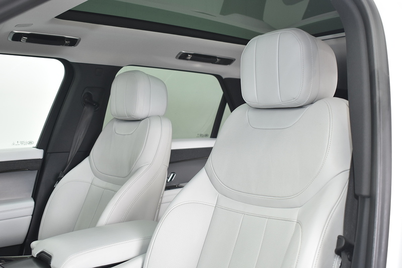 Land Rover Range Rover Sport P440e SE - U6367