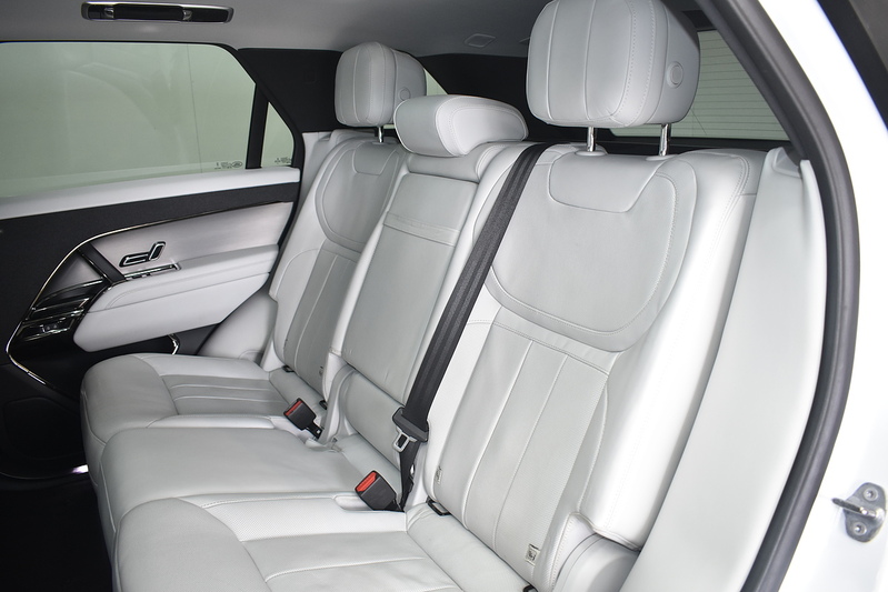Land Rover Range Rover Sport P440e SE - U6367