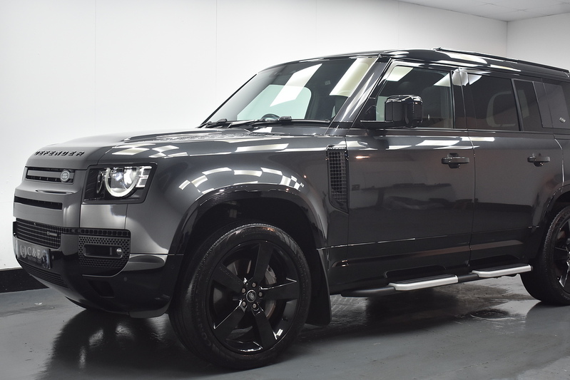 Land Rover Defender 110 D300 MHEV X-Dynamic HSE - U6368