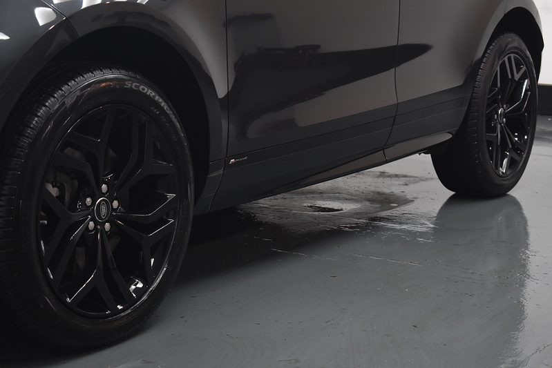 Land Rover Range Rover Evoque D180 R-Dynamic SE - U6370