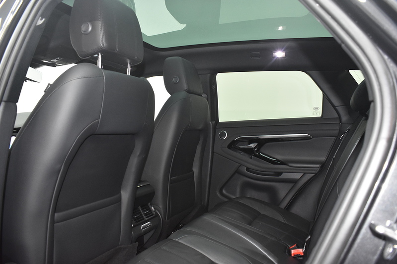 Land Rover Range Rover Evoque D180 R-Dynamic SE - U6370