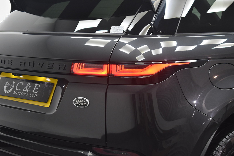 Land Rover Range Rover Evoque D180 R-Dynamic SE - U6370