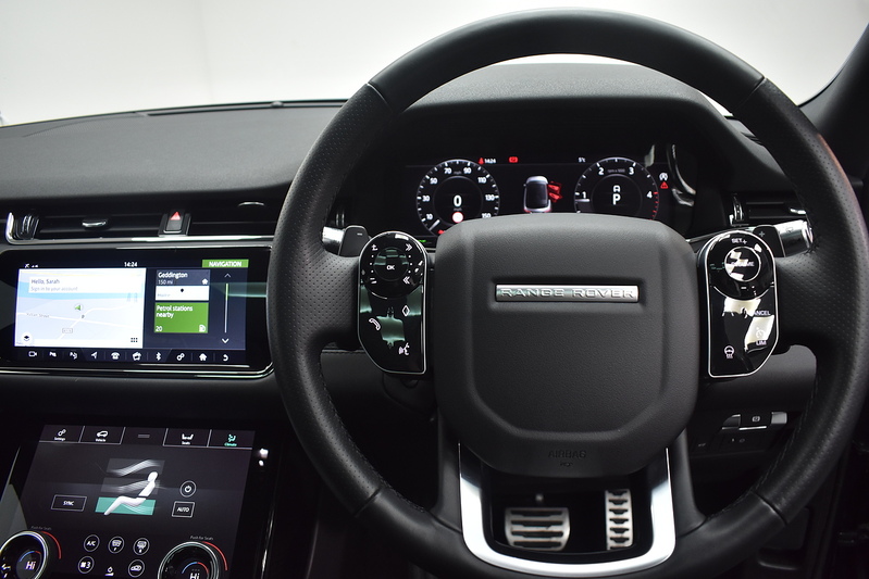 Land Rover Range Rover Evoque D180 R-Dynamic SE - U6370