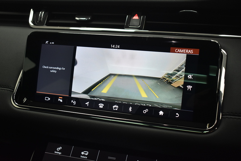 Land Rover Range Rover Evoque D180 R-Dynamic SE - U6370