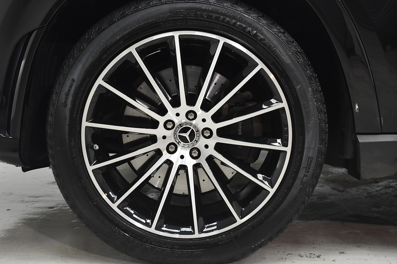 Mercedes-Benz GLE GLE400d AMG Line - U6371