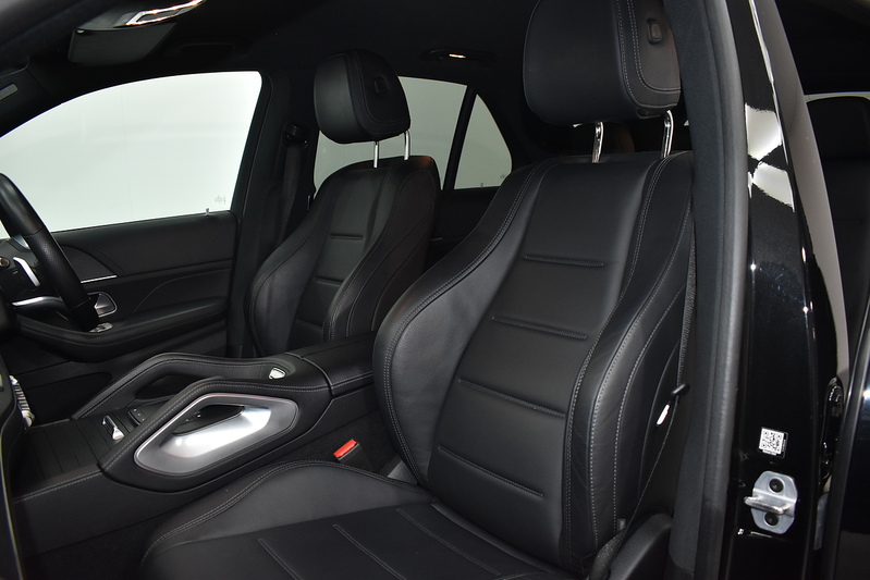 Mercedes-Benz GLE GLE400d AMG Line - U6371