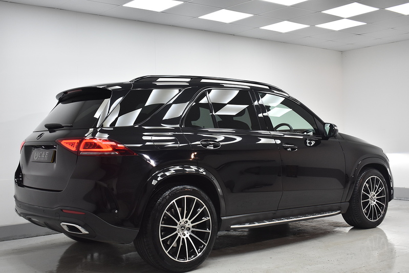 Mercedes-Benz GLE GLE400d AMG Line - U6371
