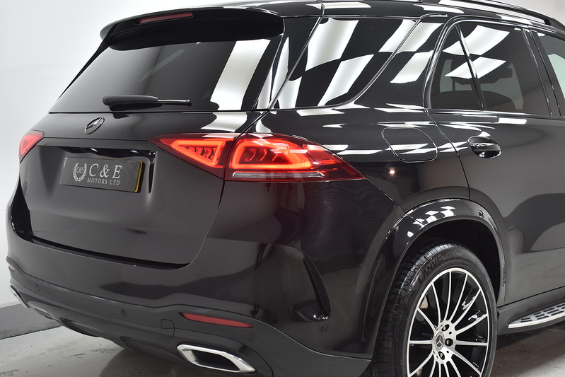 Mercedes-Benz GLE GLE400d AMG Line - U6371