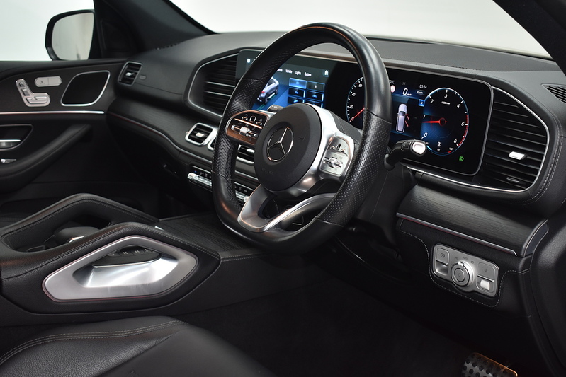 Mercedes-Benz GLE GLE400d AMG Line - U6371