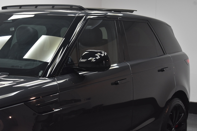 Land Rover Range Rover Sport D300 MHEV Dynamic SE - U6374