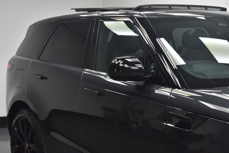 Land Rover Range Rover Sport D300 MHEV Dynamic SE - U6374
